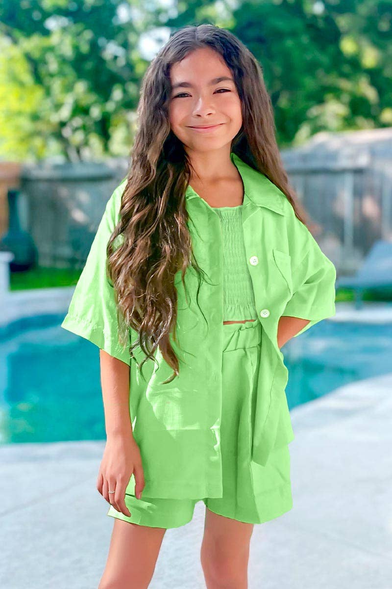 Toddler's 3pcs Short Set w/ Smocked Top
