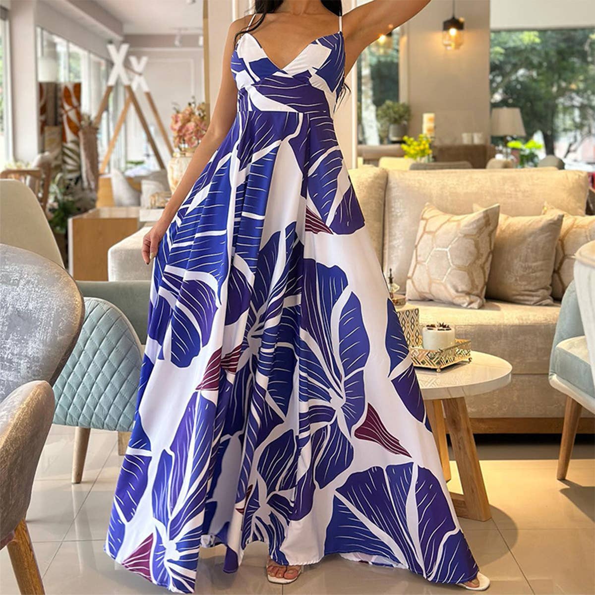 Lily Clothing - Abstract floral print mid-length swing halter dress: BLUE / (XL) 1