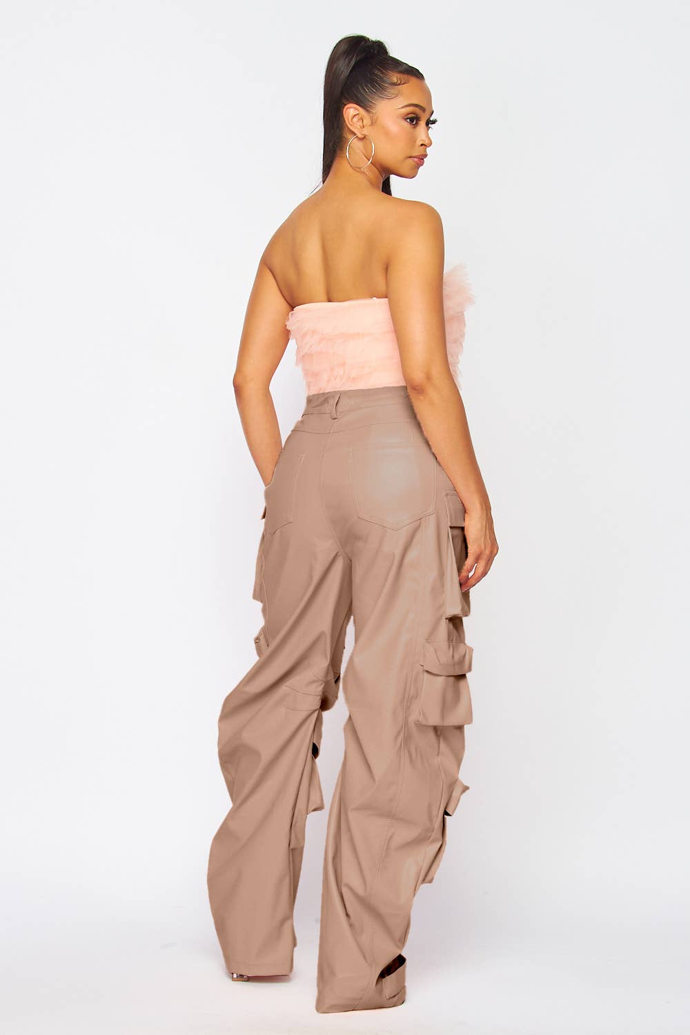 CARGO RELAX FIT PANTS: Mocha