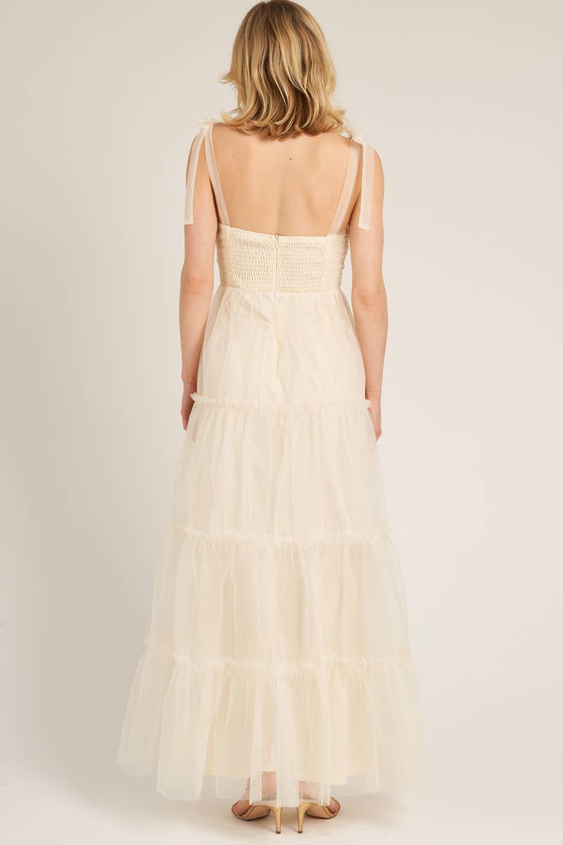 En Crème - Sleeveless Tulle Tiered Maxi Dress: Cream / L