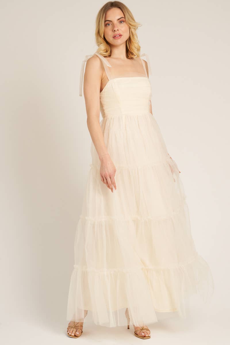 En Crème - Sleeveless Tulle Tiered Maxi Dress: Cream / L